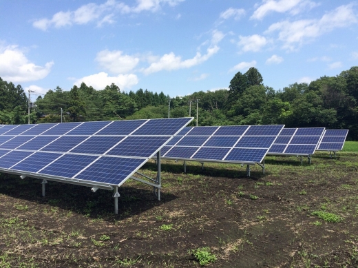 田んぼに発電所完成！！